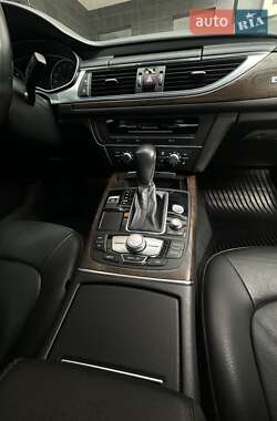 Седан Audi A6 2016 в 