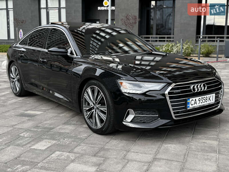 Седан Audi A6 2019 в 