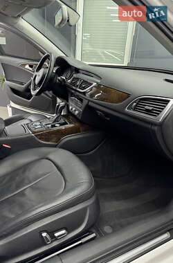 Седан Audi A6 2015 в 