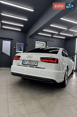 Седан Audi A6 2015 в 