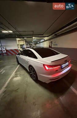 Седан Audi A6 2018 в 