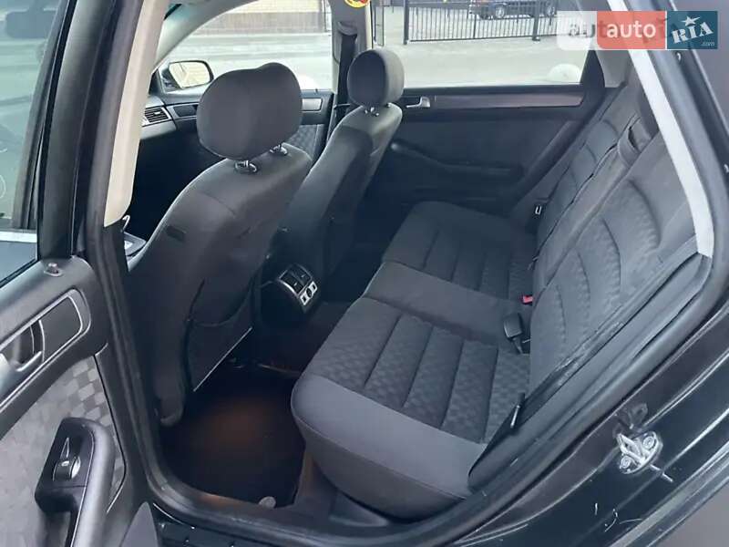 Универсал Audi A6 2003 в Радивилове