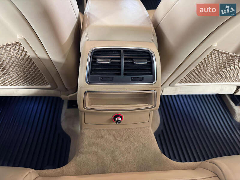Седан Audi A6 2011 в Киеве