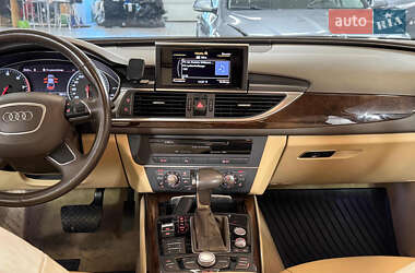Седан Audi A6 2011 в 