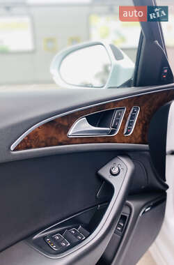Седан Audi A6 2014 в 