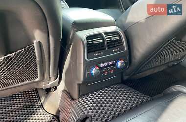 Универсал Audi A6 2011 в 