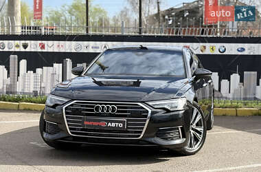 Седан Audi A6 2018 в 