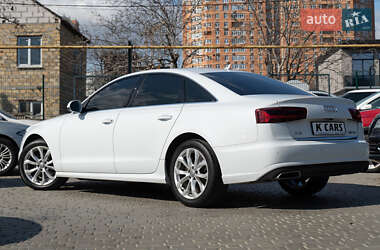 Седан Audi A6 2016 в 