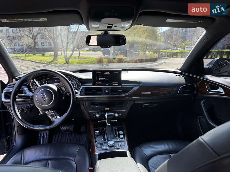Седан Audi A6 2013 в Першотравенске
