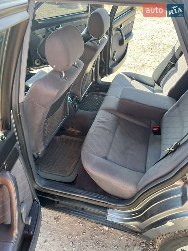 Седан Audi A6 1997 в Кельменцах фото 11 Седан Audi A6 1997 в Кельменцах