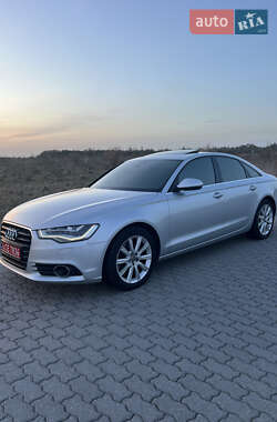 Седан Audi A6 2013 в 
