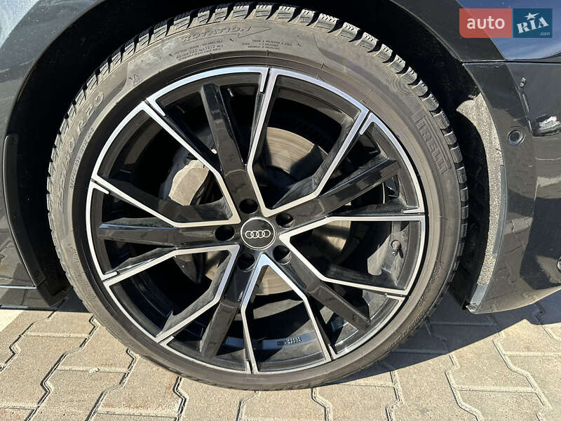 Седан Audi A6 2018 в Киеве