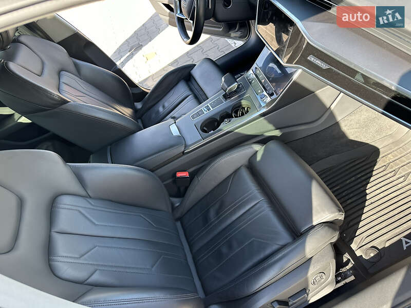 Седан Audi A6 2018 в Киеве
