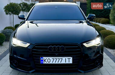 Седан Audi A6 2015 в 