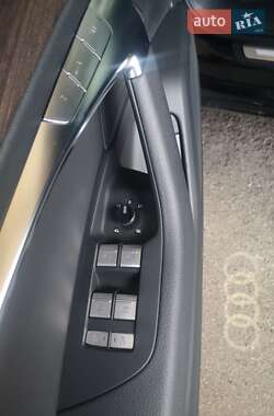 Седан Audi A6 2023 в 