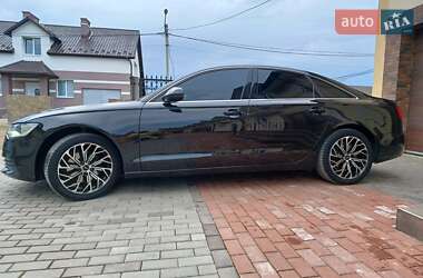Седан Audi A6 2012 в 