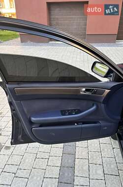 Седан Audi A6 2001 в 