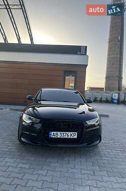 Седан Audi A6 2012 в 