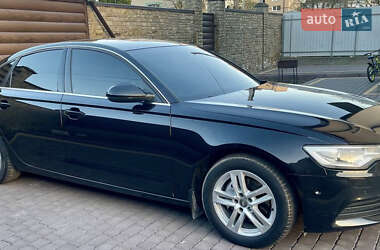 Седан Audi A6 2011 в 