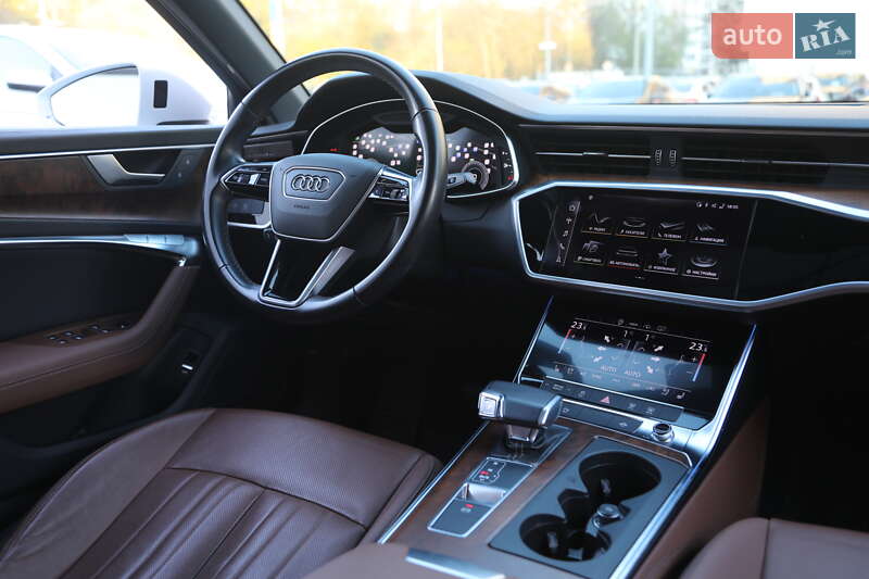 Седан Audi A6 2022 в Харькове