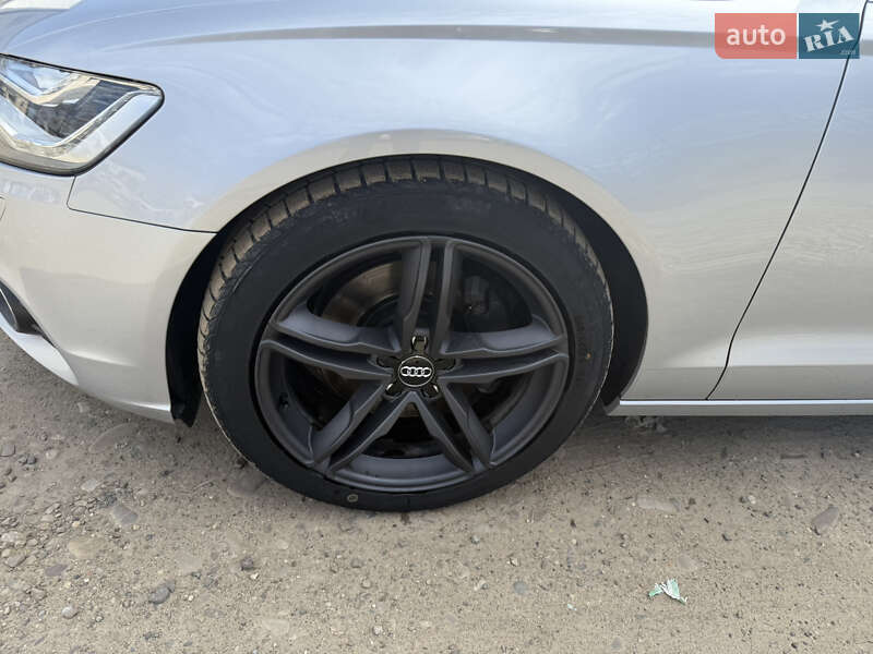 Седан Audi A6 2013 в Черновцах