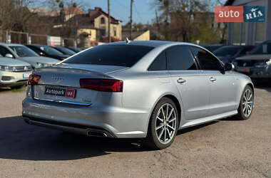 Седан Audi A6 2015 в 