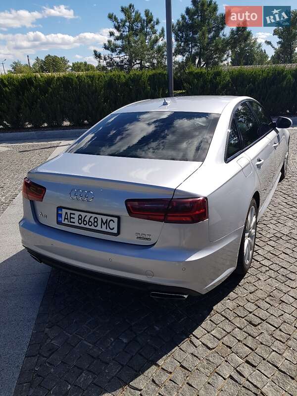 Седан Audi A6 2016 в Днепре
