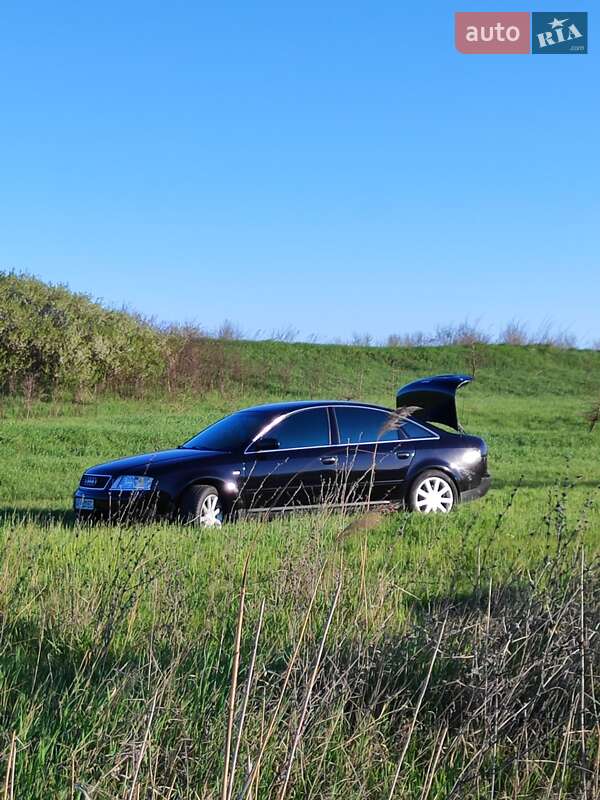 Седан Audi A6 1999 в 