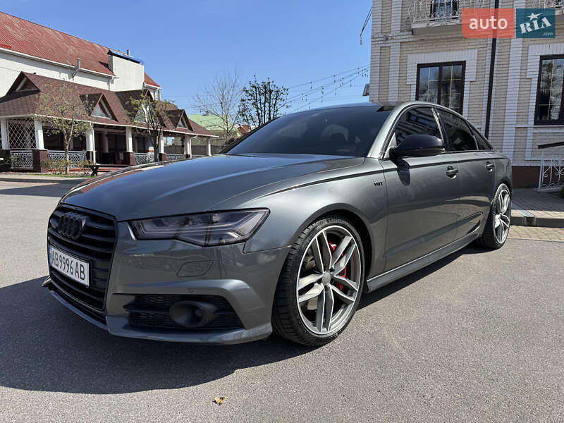 Седан Audi A6 2015 в 