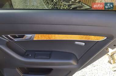 Седан Audi A6 2010 в 