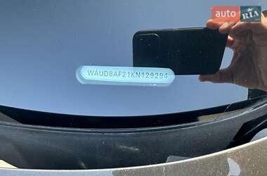 Седан Audi A6 2019 в 