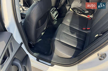 Седан Audi A6 2014 в 