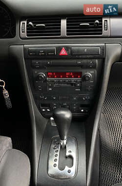 Универсал Audi A6 2003 в 