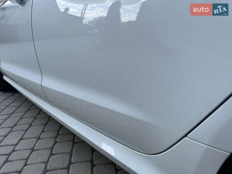 Седан Audi A6 2015 в Львові