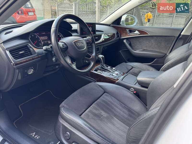 Седан Audi A6 2015 в Львові
