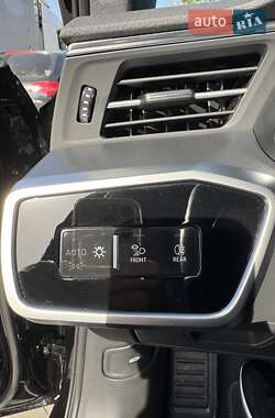 Седан Audi A6 2024 в Киеве