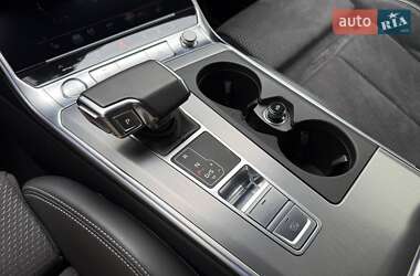 Универсал Audi A6 2018 в 
