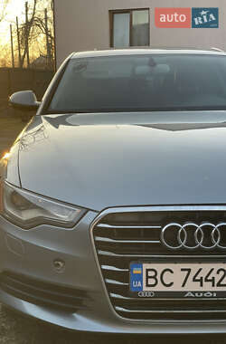 Седан Audi A6 2012 в 