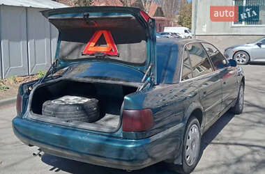 Седан Audi A6 1995 в 