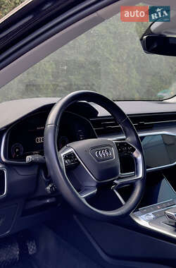 Седан Audi A6 2019 в 