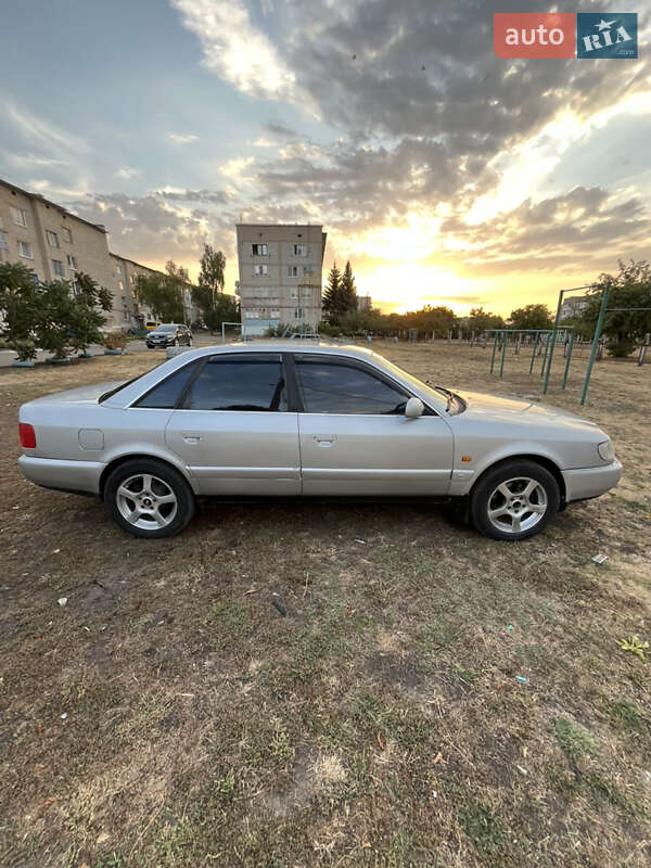 Седан Audi A6 1995 в Андреевке
