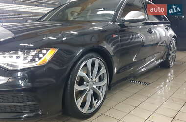 Седан Audi A6 2013 в 