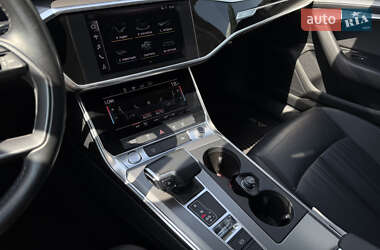 Седан Audi A6 2018 в 