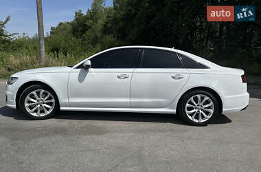 Седан Audi A6 2016 в 