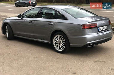 Седан Audi A6 2015 в 