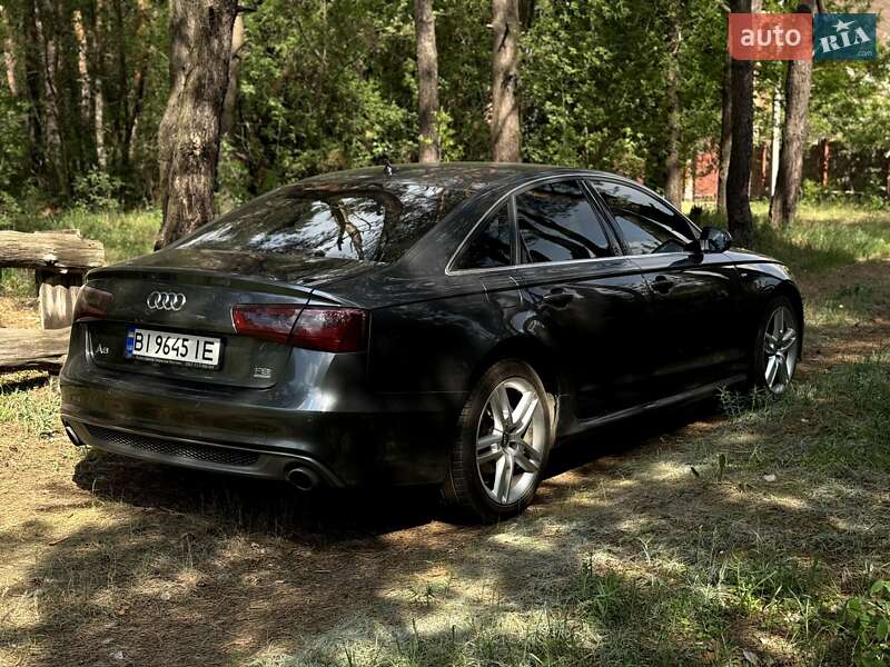 Седан Audi A6 2012 в Полтаве