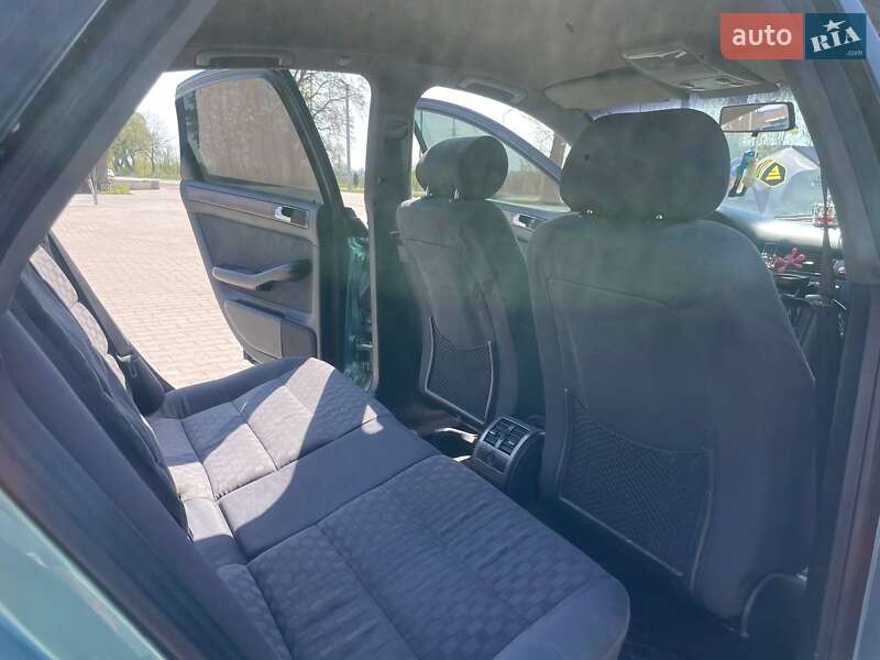 Седан Audi A6 1997 в Антонинах