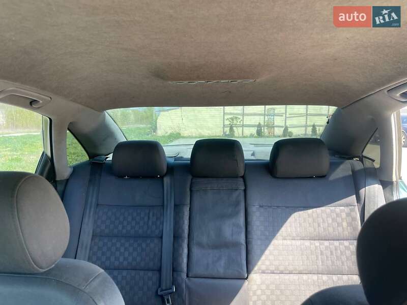 Седан Audi A6 1997 в Антонинах