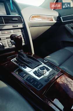 Седан Audi A6 2004 в 