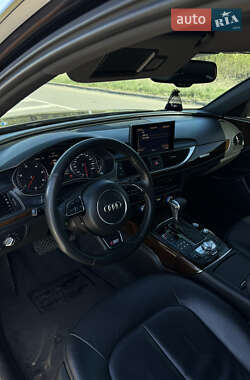 Седан Audi A6 2014 в 